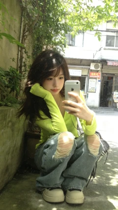 女生早期网红自拍